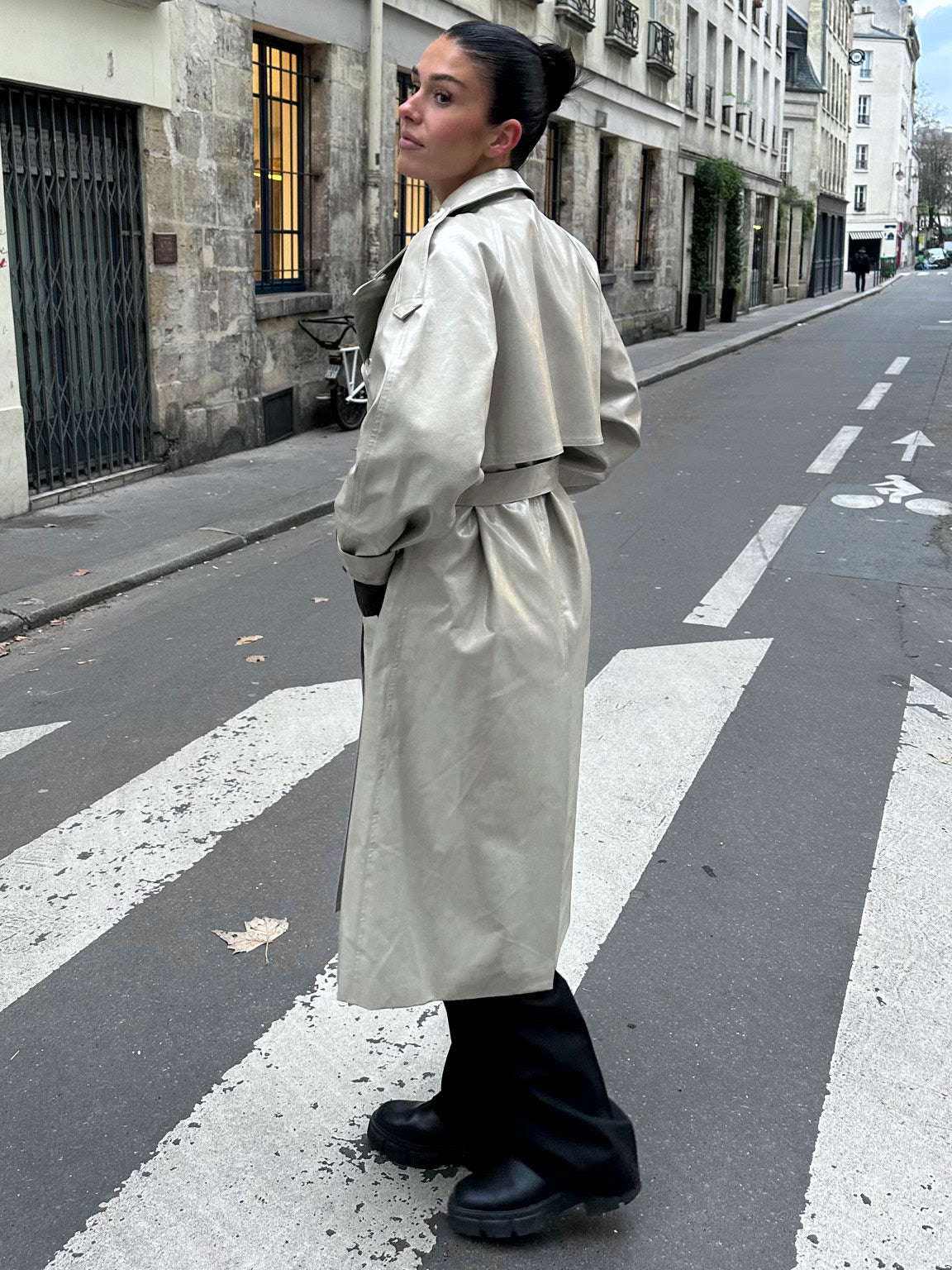 BOBBY TRENCHCOAT VEGAN LEATHER - BEIGE