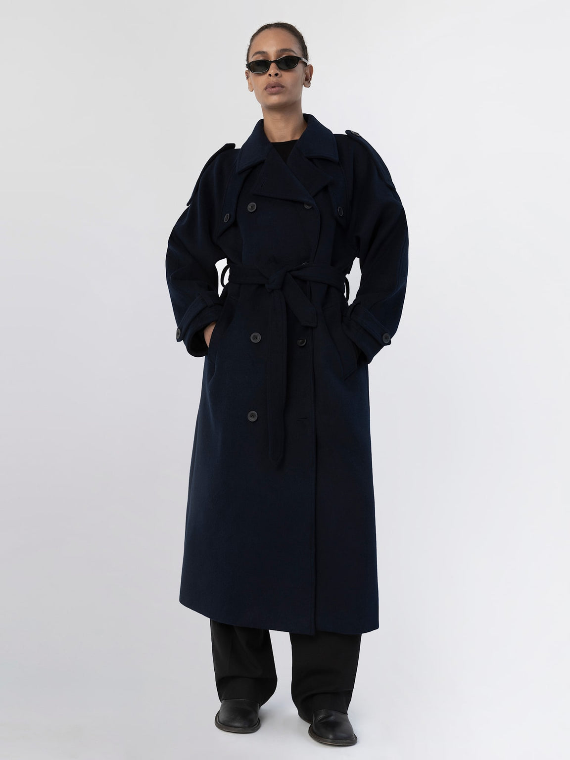 BEA WOOL COAT - NAVY