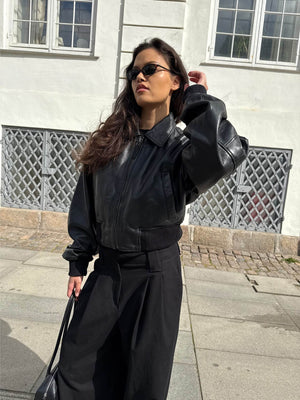 BONNIE LEATHER BOMBER - BLACK