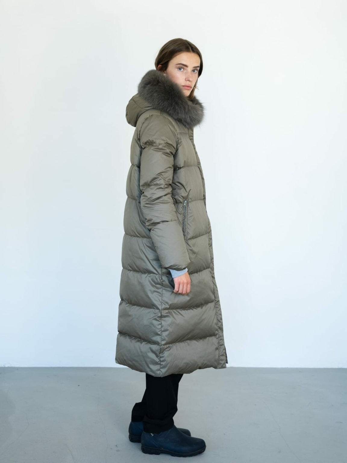 ALVA DOWN COAT - OLIVE GREEN